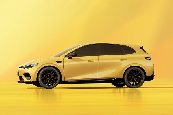 Front angled side view of Leapmotor BO5